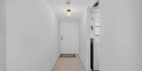 Image 2: Front entry