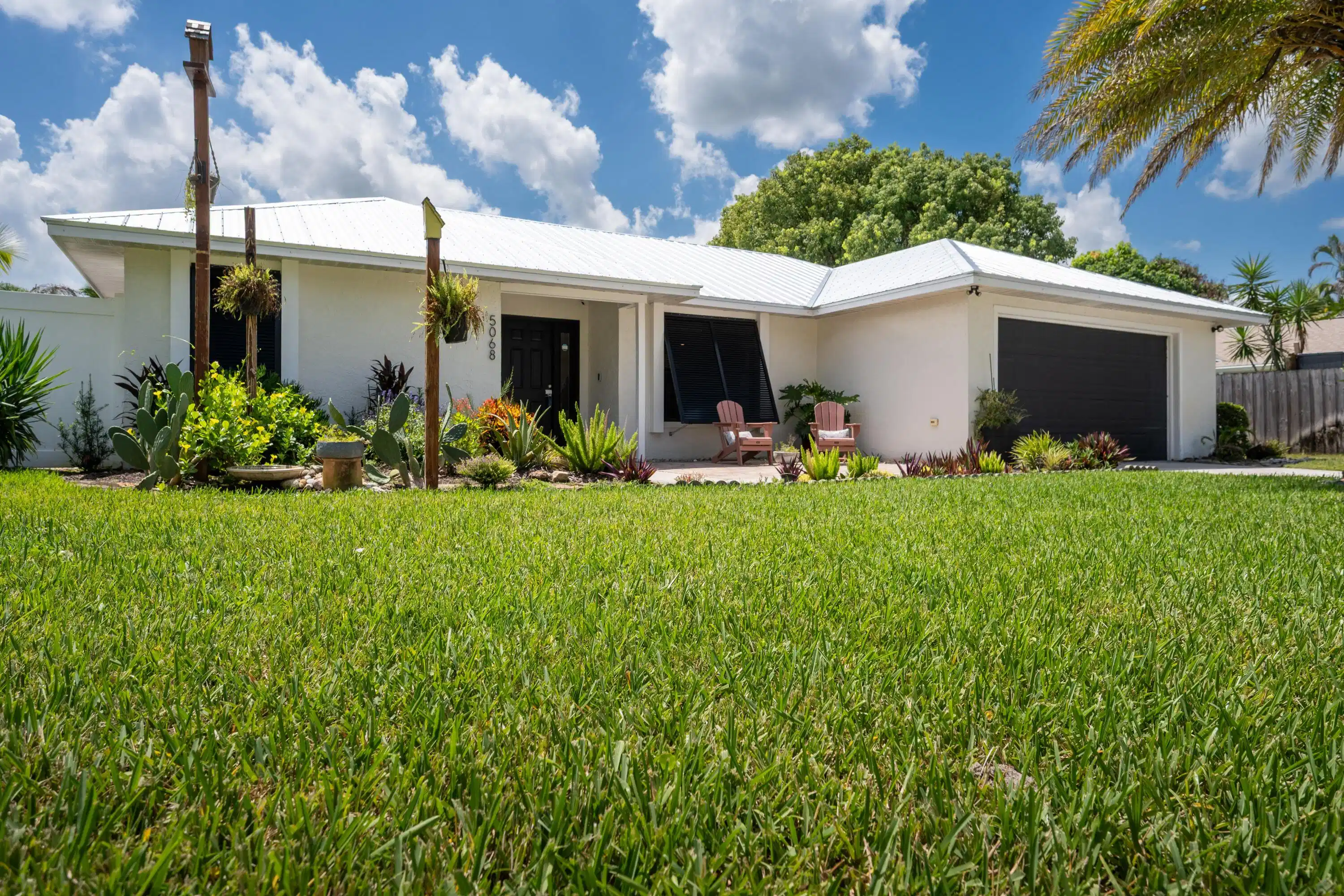 Image 1: Front of home