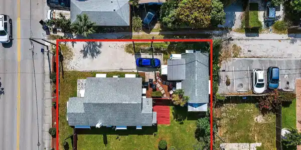 Image 2: 3-web-or-mls-713 - 003