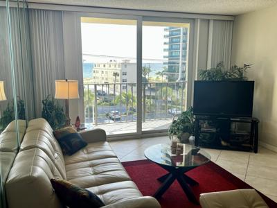 1009 N Ocean Boulevard