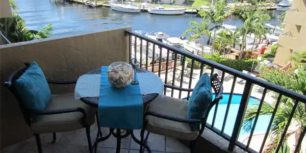 1421 S Ocean Blvd