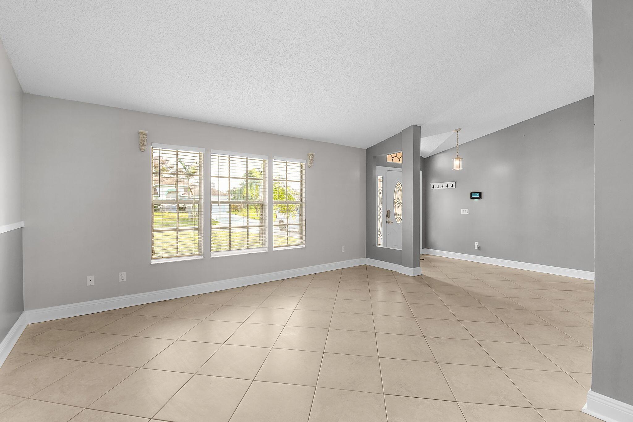 Image 4: 16-web-or-mls-500_4544