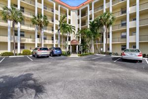 105 Paradise Harbour Boulevard
