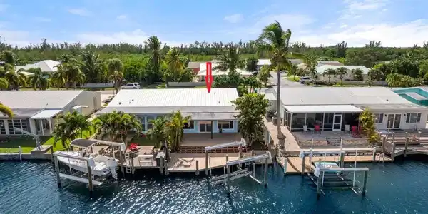 44 Aqua Ra Drive