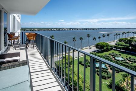 1701 S Flagler Drive