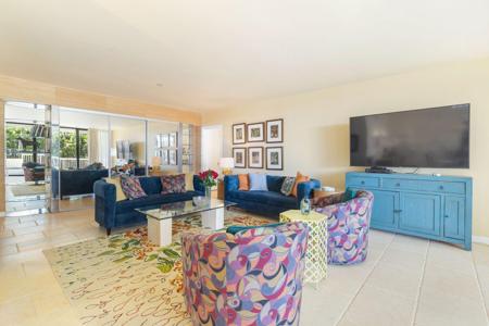 3300 S Ocean Boulevard