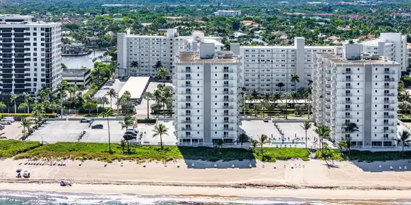 3301 S Ocean Boulevard