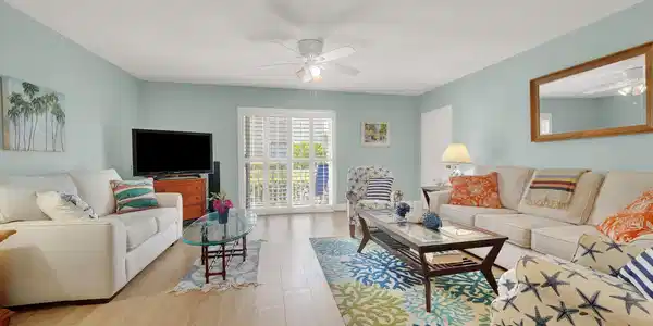 Image 2: Welcome to the Beach!