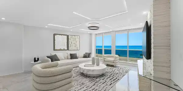 700 S Ocean Boulevard