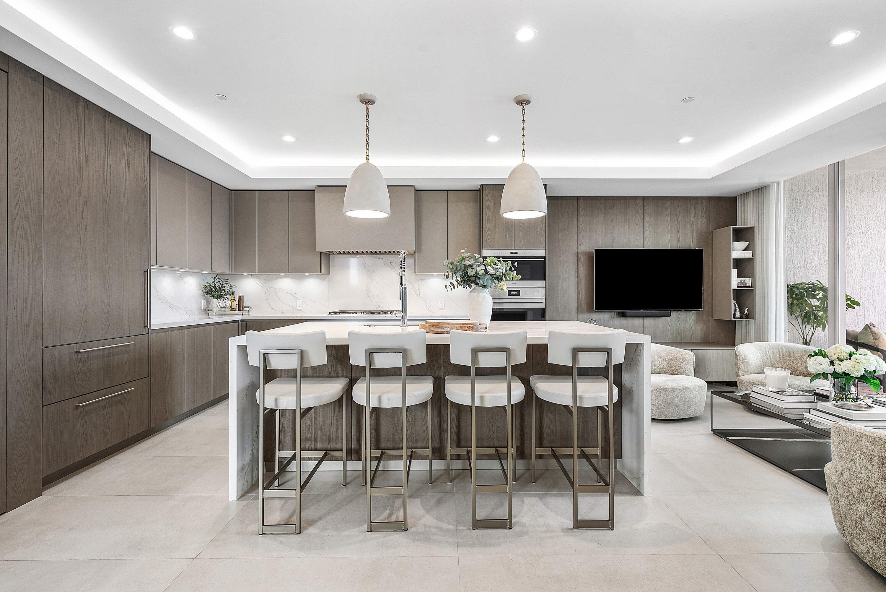 Image 1: Kitchen