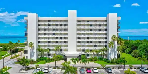 5055 North Highway A1a