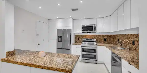 Image 4: Updated with all stainless Samsung appliances
