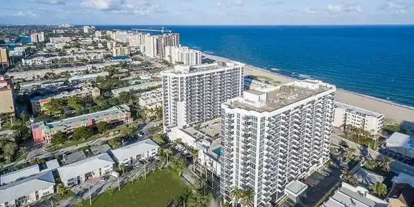 525 N Ocean Blvd