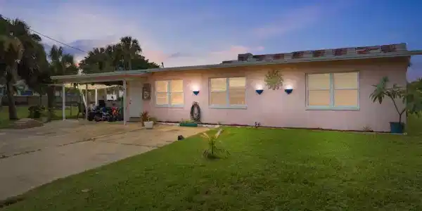 1770 Coral Circle