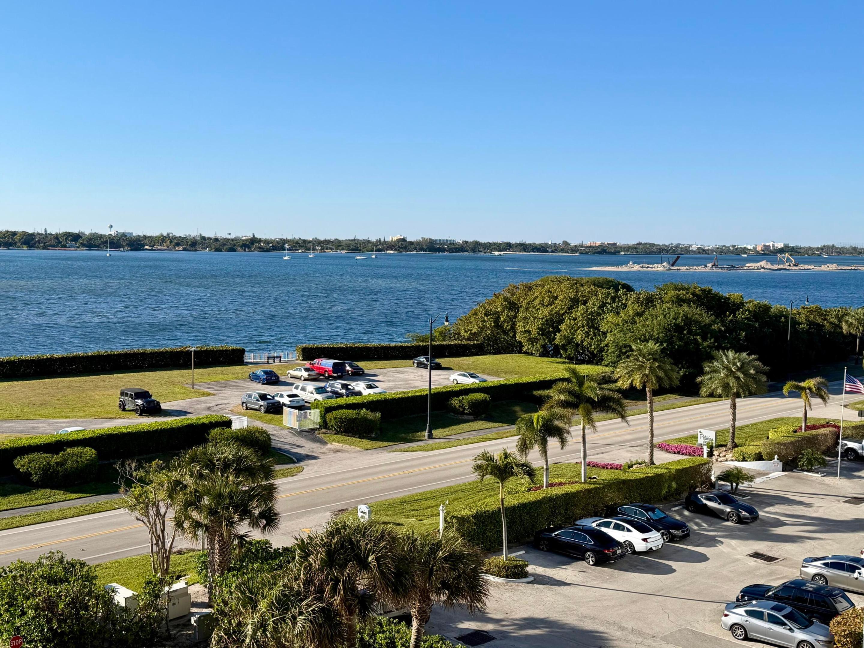 Image 4: INTRACOASTAL VIEW FROM DECK