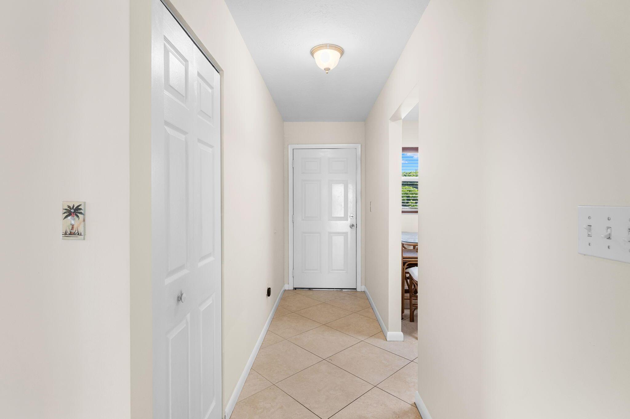 Image 4: 3-web-or-mls-1153 Bayshore Dr 205 - 3