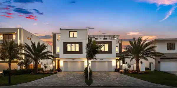 Image 2: 048-3097BanyanRoad-BocaRaton-FL-33432-SM