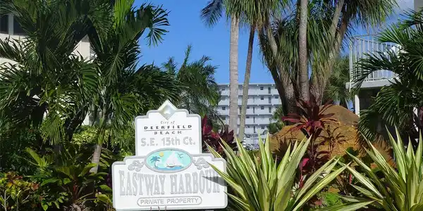 1445 SE 15 Ct