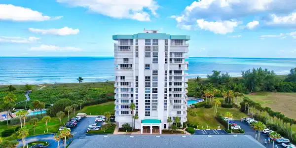 2700 N Highway A1a