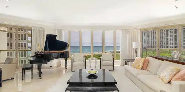 3920 N Ocean Drive