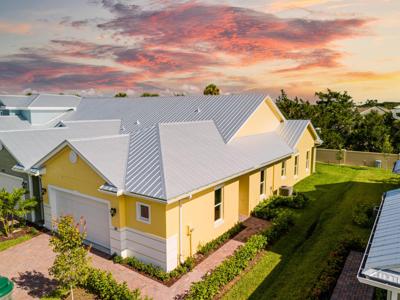 2005 Bridgepointe Circle