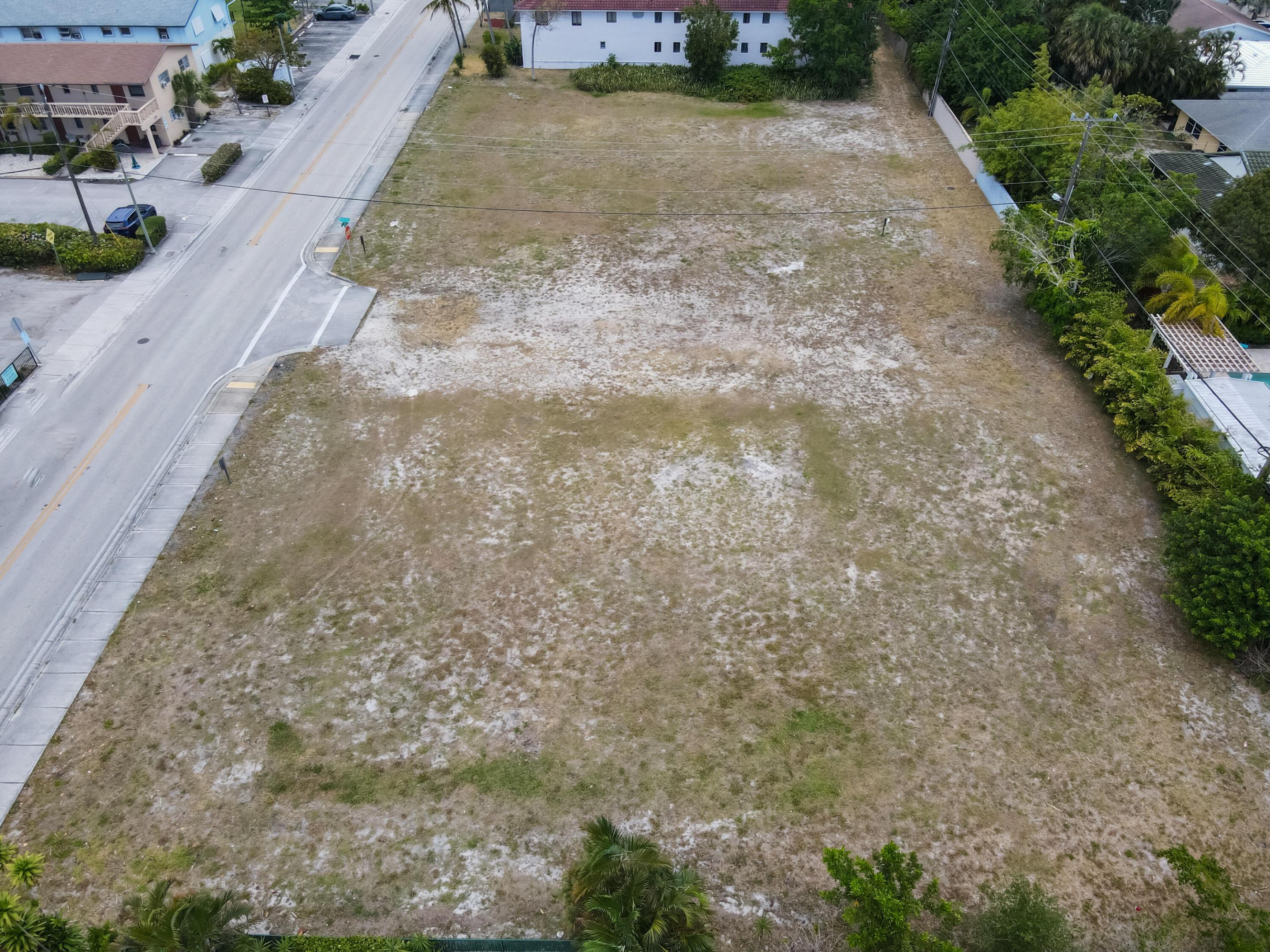 Image 3: 1600 S Federal (5)