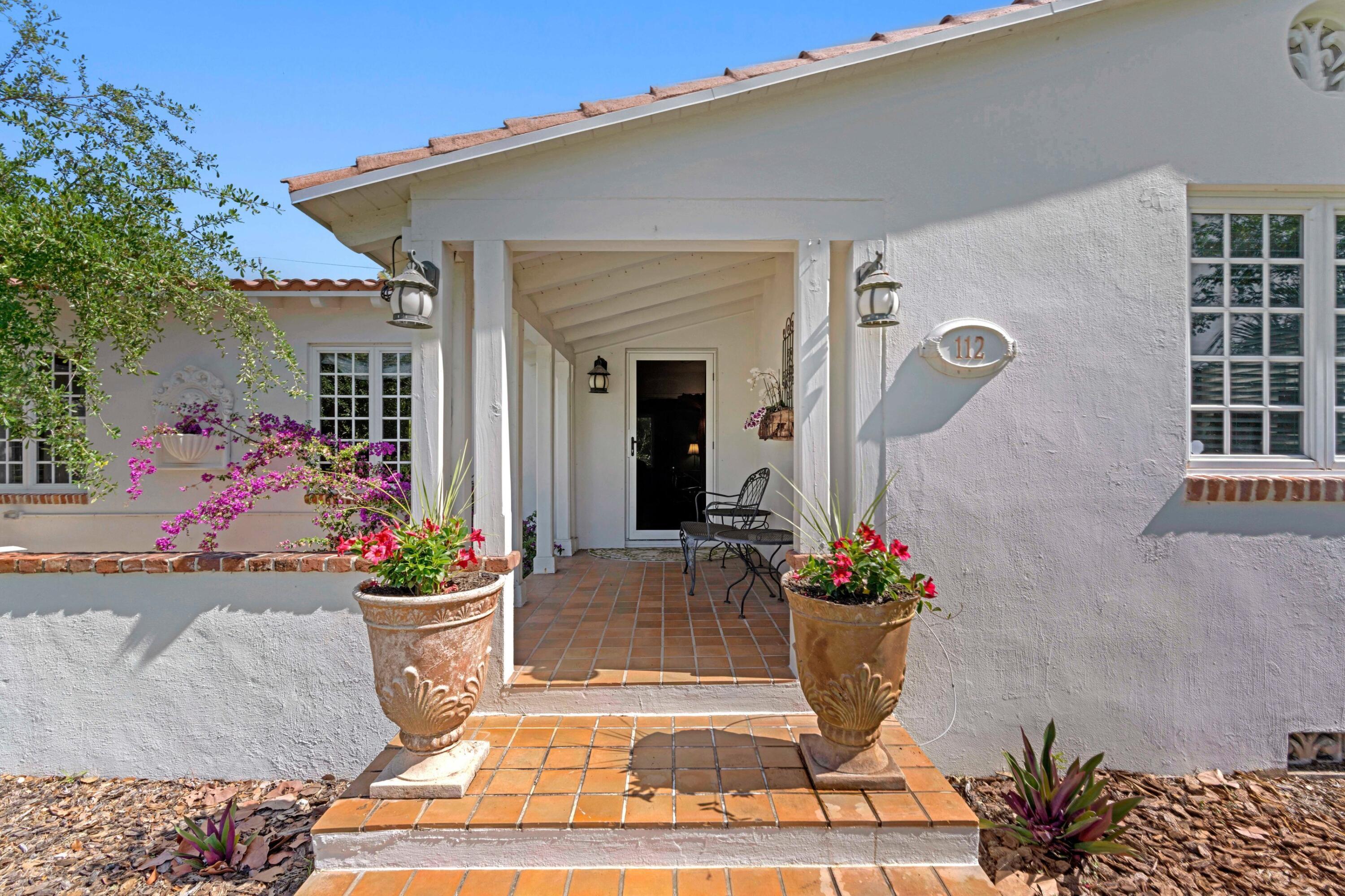 Image 2: Front entrance