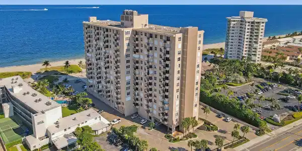 2000 S Ocean Blvd