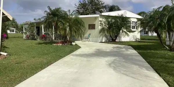 7 La Paloma Lane