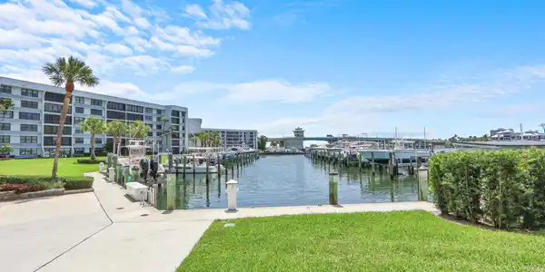 1648 Jupiter Cove Drive