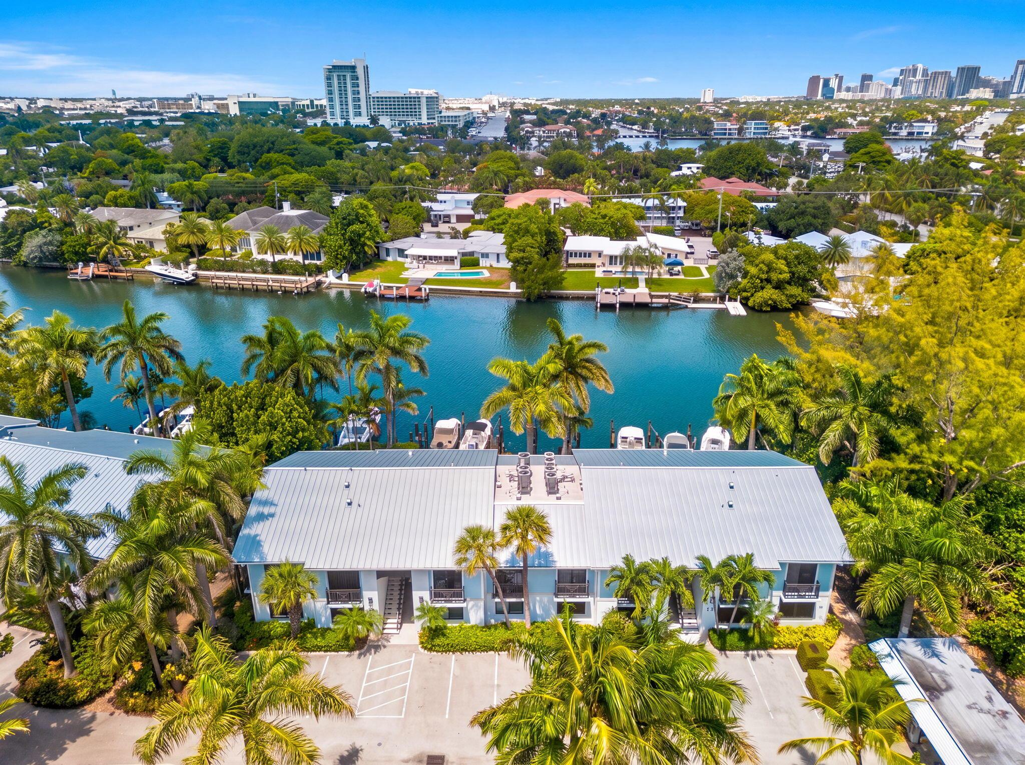 Image 2: parking in front, intracoastal in back