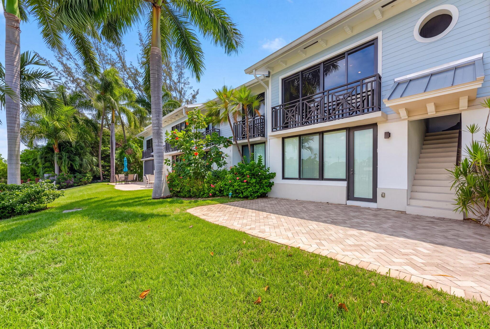 Image 4: on intracoastal