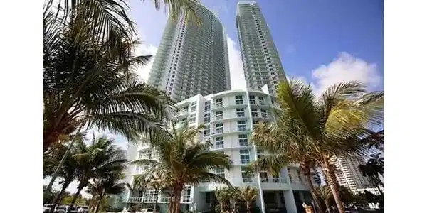 1900 N BAYSHORE DRIVE