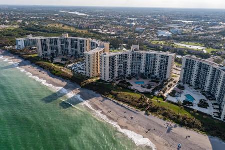 300 Ocean Trail Way