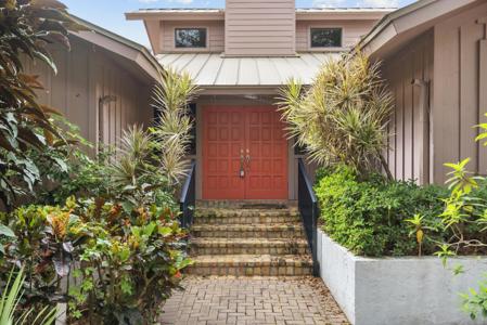 5011 SE Burning Tree Circle