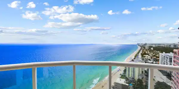 2110 N Ocean Boulevard
