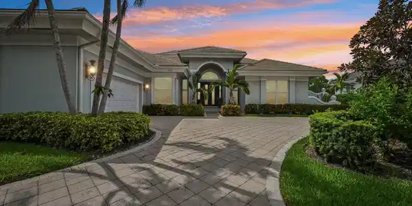 Image 2: Front of Home