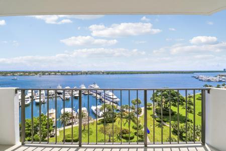 1200 Marine Way