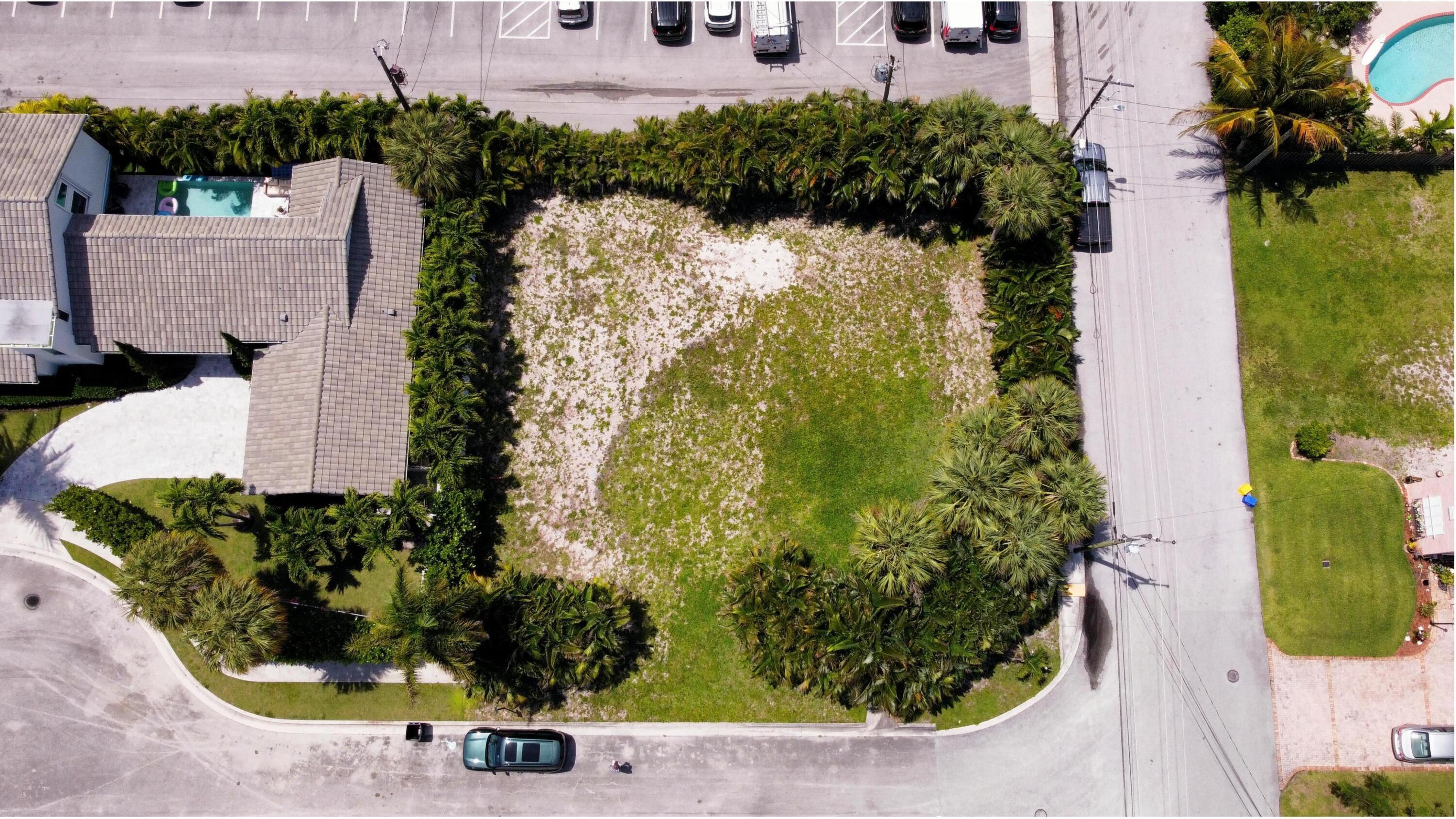 Image 3: Direct overview