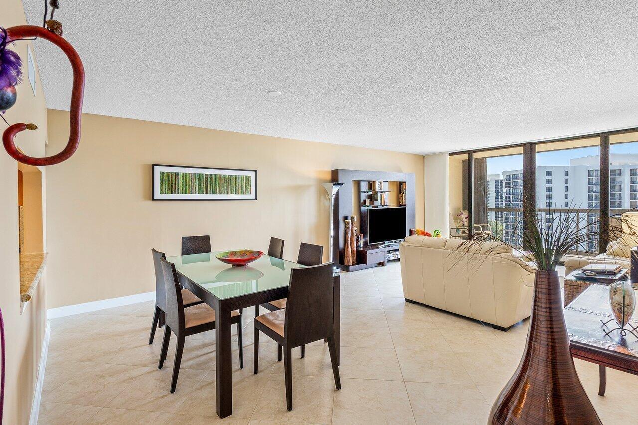 Image 2: Dining Room