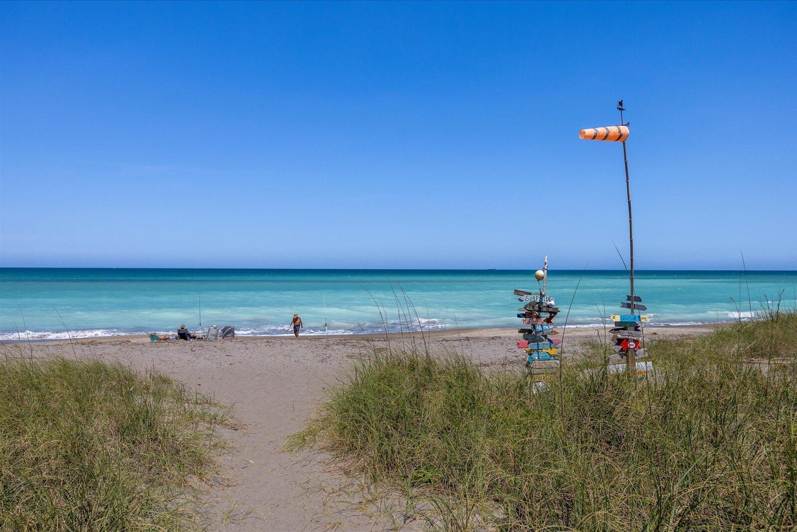 Image 4: Private Beach Entry