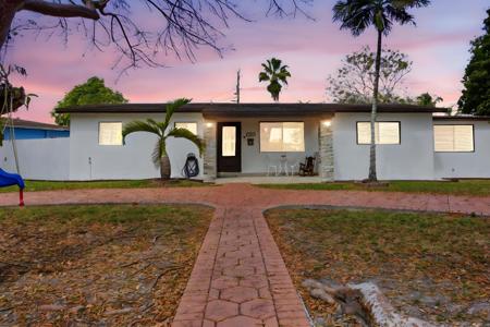 10041 Haitian Drive