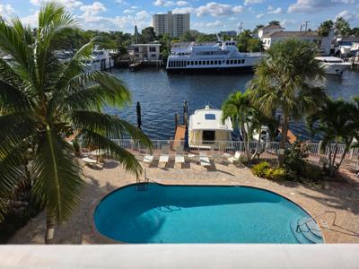 815 Middle River Drive