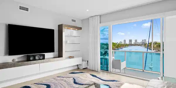 Image 2: Meticulously renovated to the highest standards.