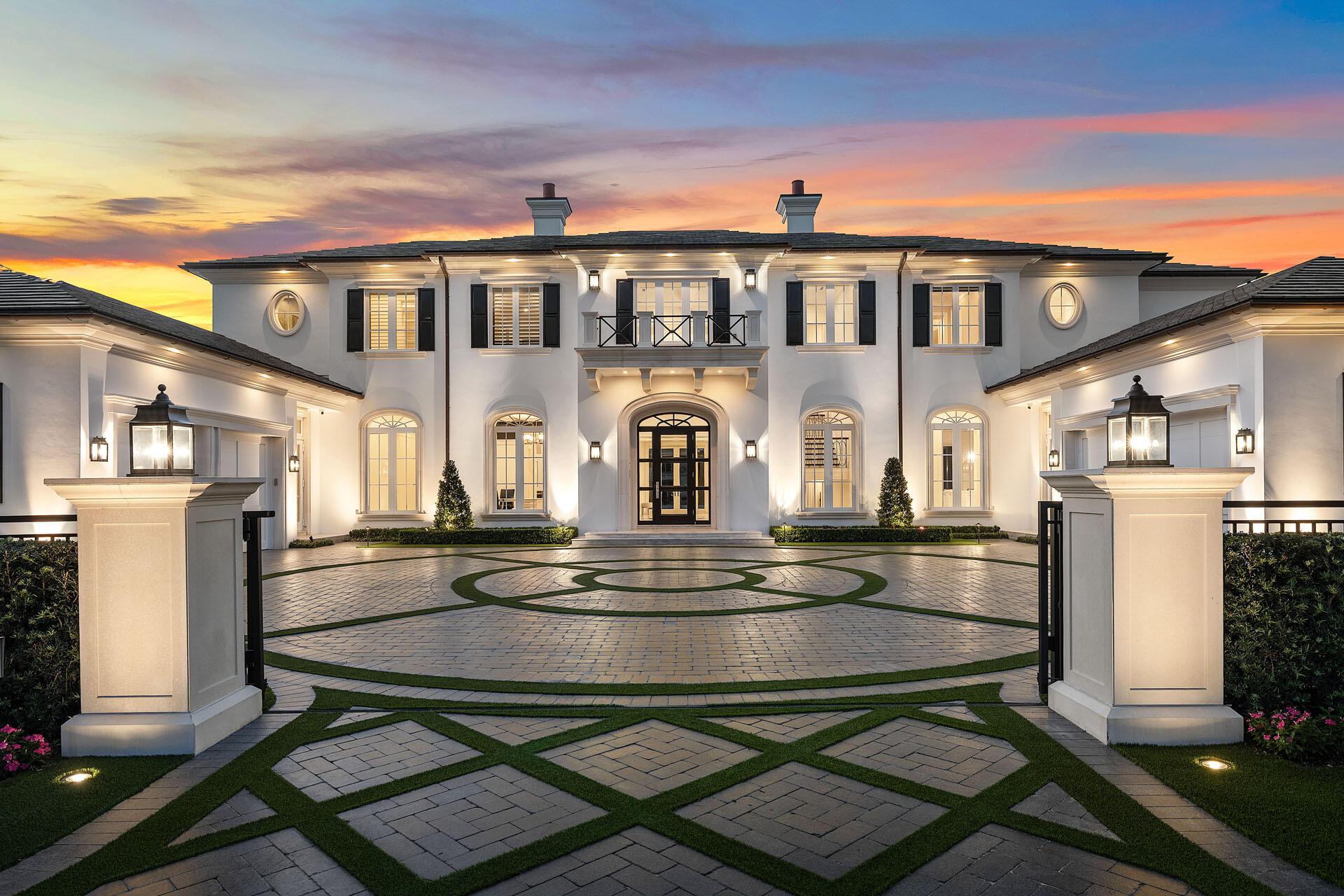 Image 4: 215_W_Key_Palm_Road_Dusk_04