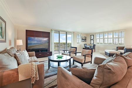 1150 Hillsboro Mile