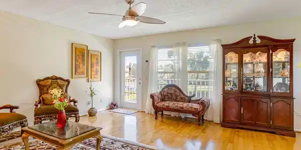 2 Vista Gardens Trail