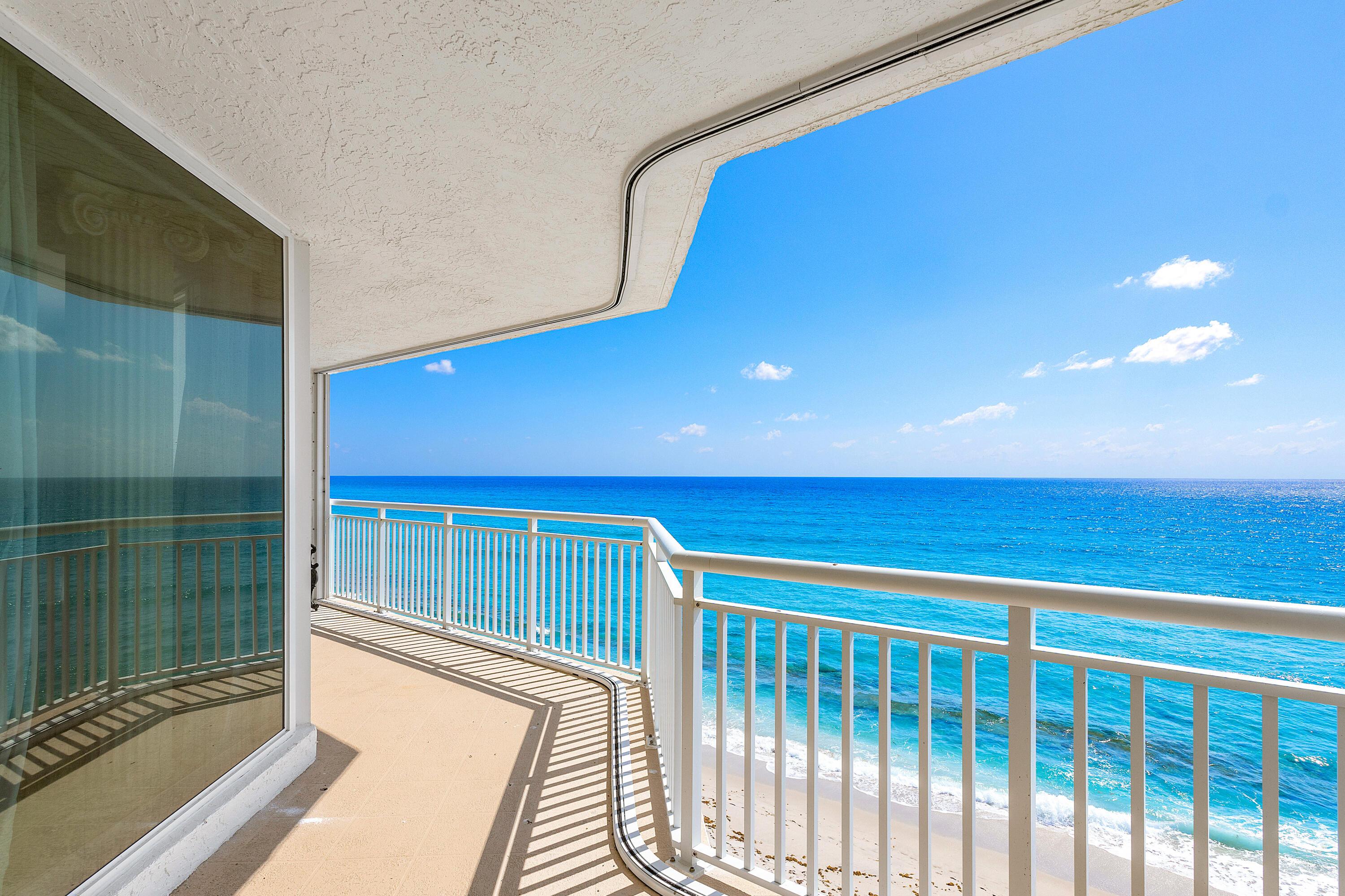 Image 3: Residence Views
