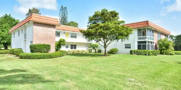 1225 NW 21st Street