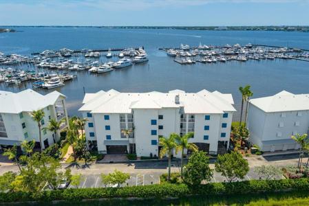 715 NW Flagler Avenue